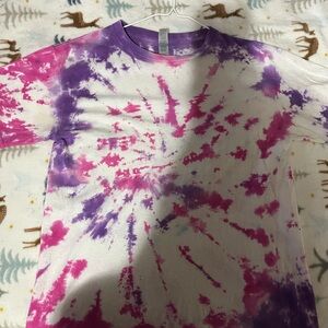 Gildan Kids Tie-Dye Shirt - Purple and Pink